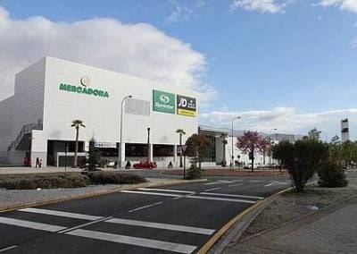 Señalización Centro Comercial Serrallo Plaza, Granada